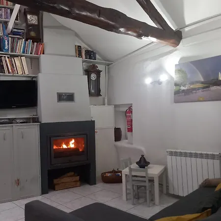 Casa Do Paco Com Jardim Privado - Centro De Terras De Bouro, Geres Σπίτι διακοπών *