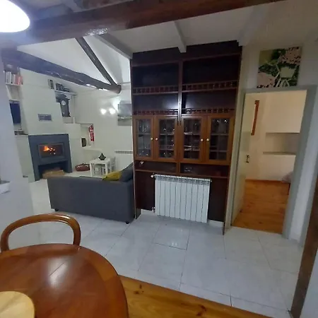 Casa Do Paco Com Jardim Privado - Centro De Terras De Bouro, Geres *