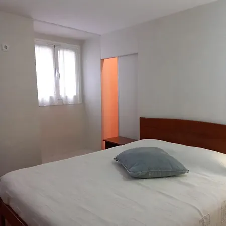 Casa Do Paco Com Jardim Privado - Centro De Terras De Bouro, Geres *