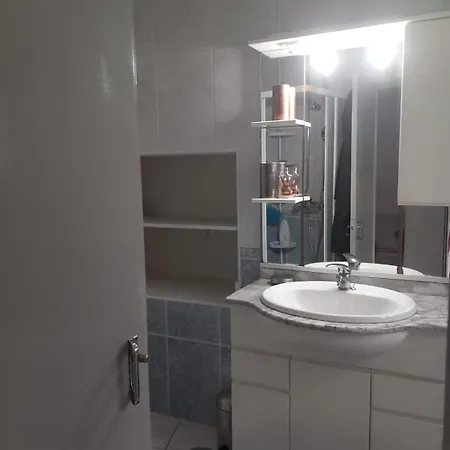 Casa Do Paco Com Jardim Privado - Centro De Terras De Bouro, Geres