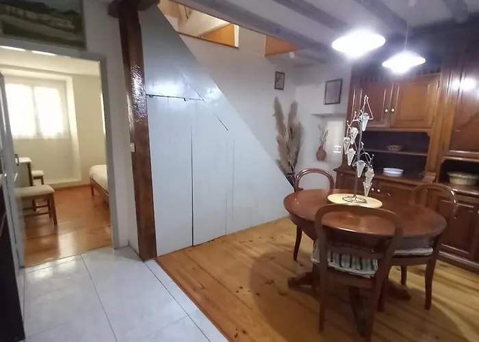 Casa Do Paço Com Jardim Privado - Centro De Terras De Bouro, Gerês Hébergement de vacances *