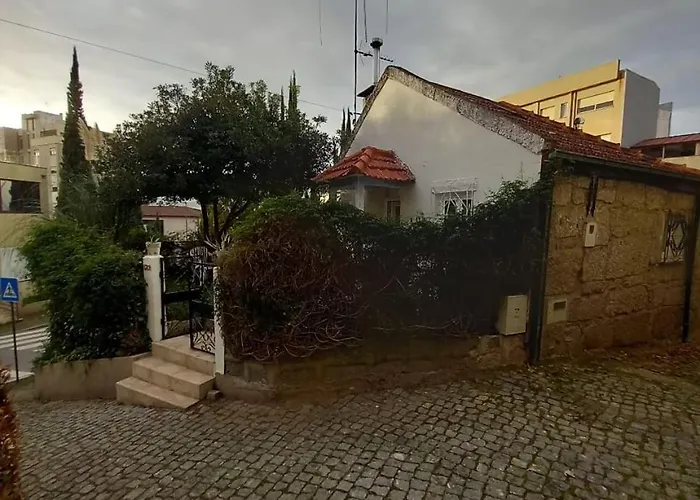 Casa Do Paço Com Jardim Privado - Centro De Terras De Bouro, Gerês Terras de Bouro