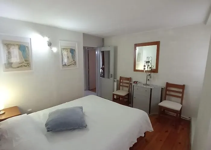 Casa Do Paço Com Jardim Privado - Centro De Terras De Bouro, Gerês