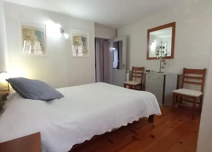 Casa Do Paço Com Jardim Privado - Centro De Terras De Bouro, Gerês * Terras de Bouro